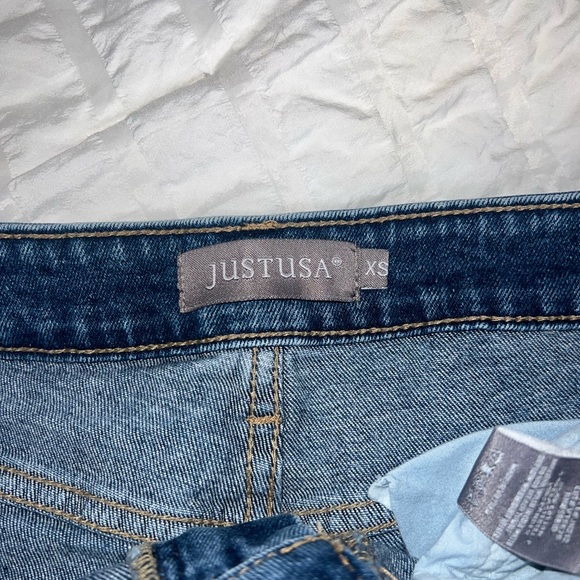 Jean Shorts - Picture 3 of 3